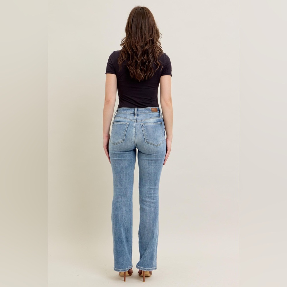 Judy Blue CORE Mid-Rise Bootcut - Picture 4 of 9
